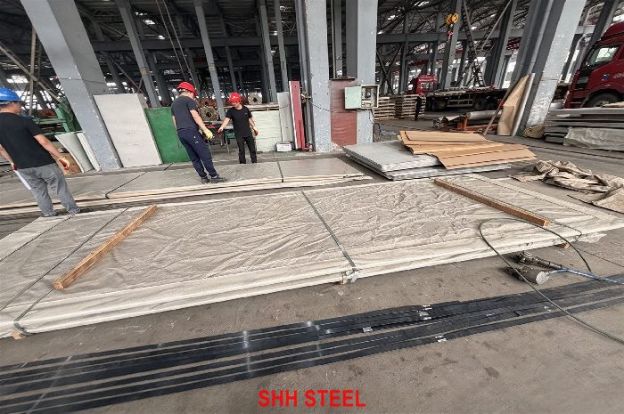 GB/T 4237 06Cr18Ni11Nb (S34778) stainless steel plate at SHH STEEL warehouse