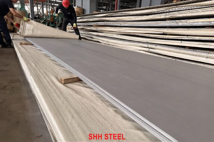 GB/T 713.7 022Cr17Ni12Mo2 (S31603) stainless steel plate at SHH STEEL warehouse
