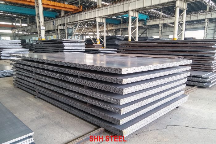 LR EH40 shipbuilding steel plate to Lloyd's Register (LR) rules, stacked hull plates